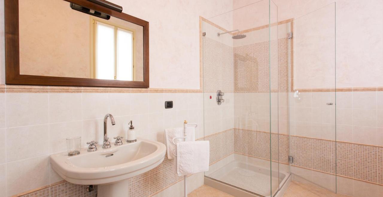 B&B Residence Il Ciliegio , Via Villa Superiore 93 Luzzara Suzzara Εξωτερικό φωτογραφία