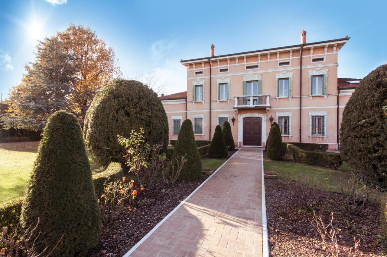 B&B Residence Il Ciliegio , Via Villa Superiore 93 Luzzara Suzzara Εξωτερικό φωτογραφία